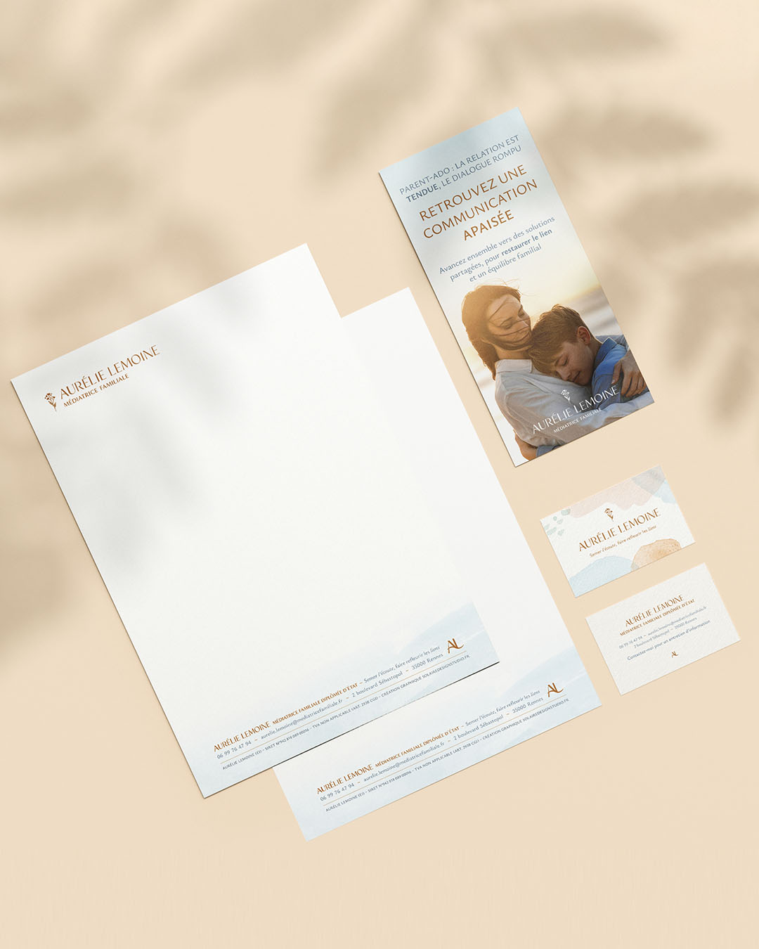 solaire-studio-portfolio-projet-aurelie-lemoine-mediatrice-familiale-ensemble-papeterie