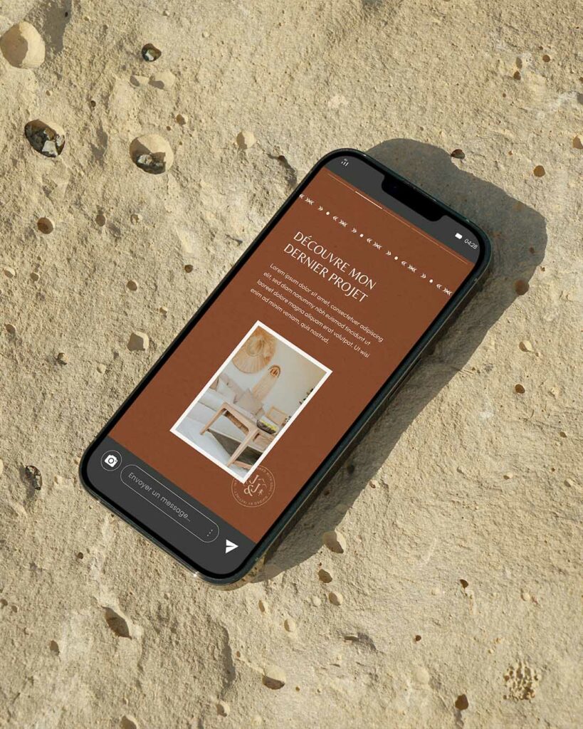 Mobile avec story Instagram de Ju&June