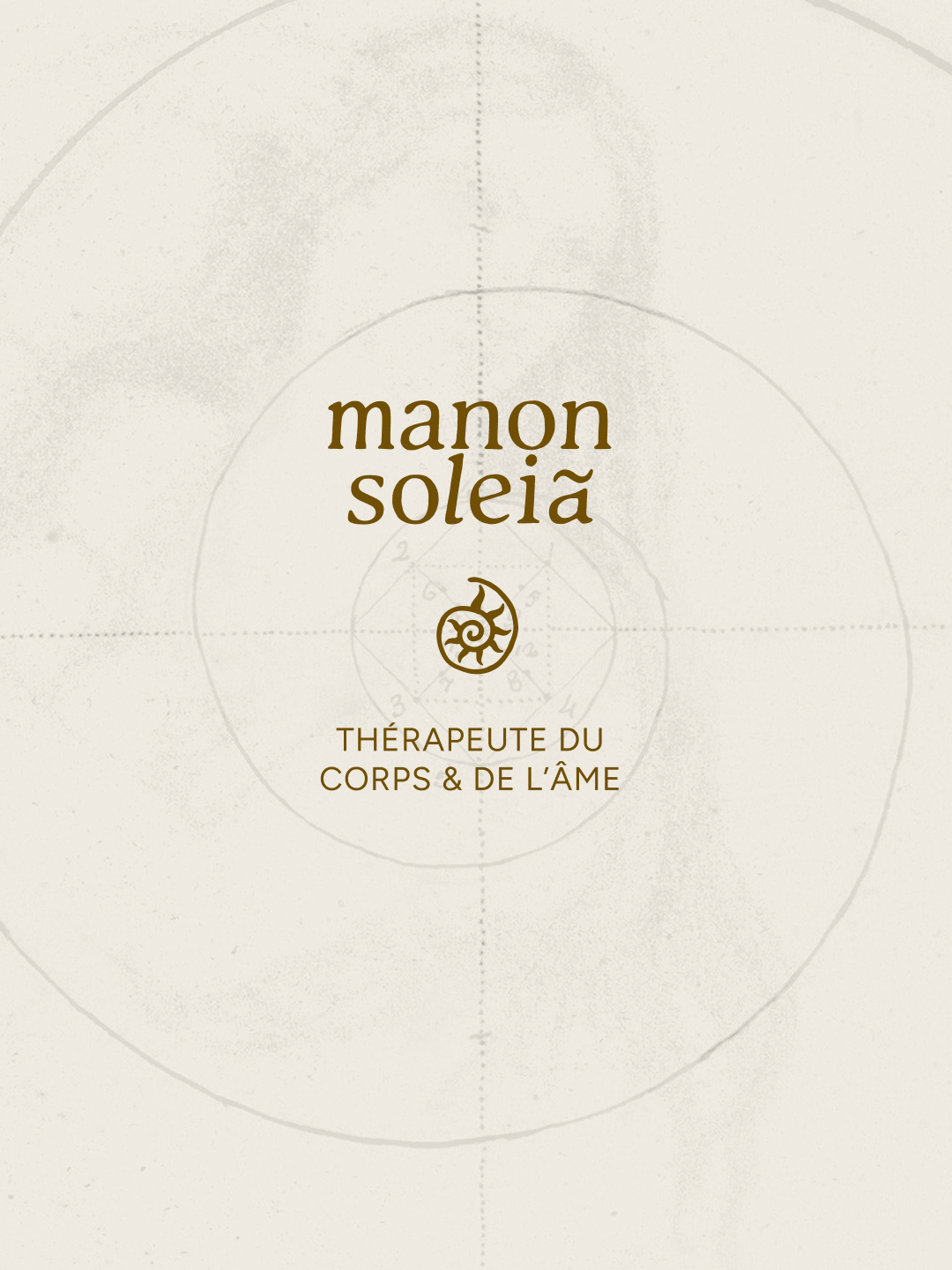 solaire-studio-portfolio-manon-soleia-holistique-energeticienne-logo